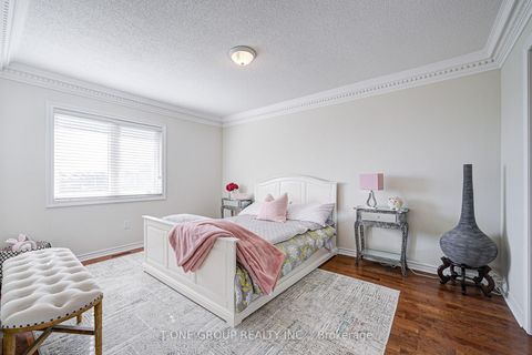 Photo 26 at 39 Boulderbrook Drive, Rouge E11, Toronto