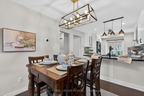 Photo 6 at 9 - 443 Manse Road, West Hill, Toronto