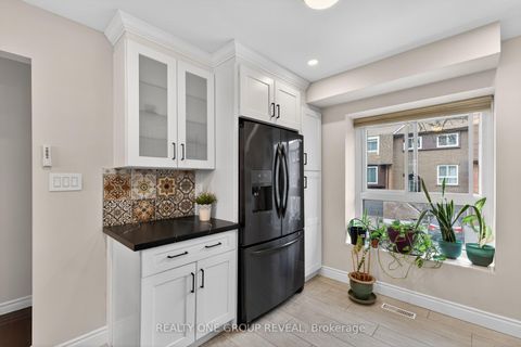 Photo 9 at 9 - 443 Manse Road, West Hill, Toronto