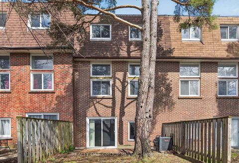 Photo 22 at 9 - 443 Manse Road, West Hill, Toronto