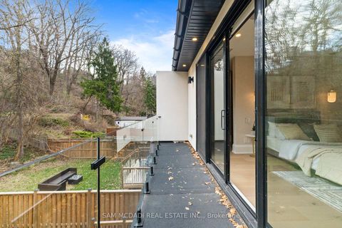 Photo 16 at 78 South Kingsway, Swansea, Toronto