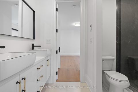 Photo 23 at 78 South Kingsway, Swansea, Toronto
