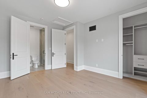 Photo 28 at 78 South Kingsway, Swansea, Toronto