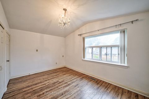 Photo 17 at 5 Cottonwood Drive, Don Mills, Toronto