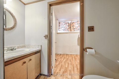 Photo 25 at 5 Cottonwood Drive, Don Mills, Toronto