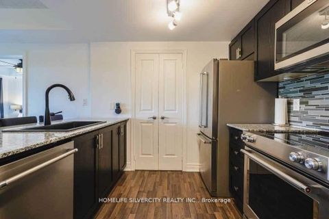 Photo 6 at 614 - 149 Church Street, Schomberg, King