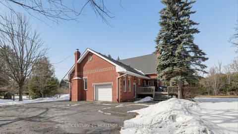 Photo 5 at 21455 Warden Avenue, Rural East Gwillimbury, East Gwillimbury