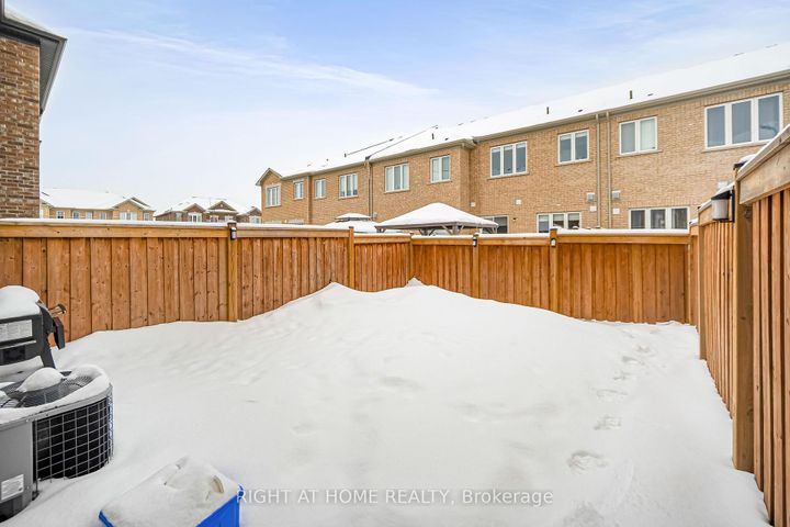Photo 47 at 52 Veterans Street, Bradford, Bradford West Gwillimbury