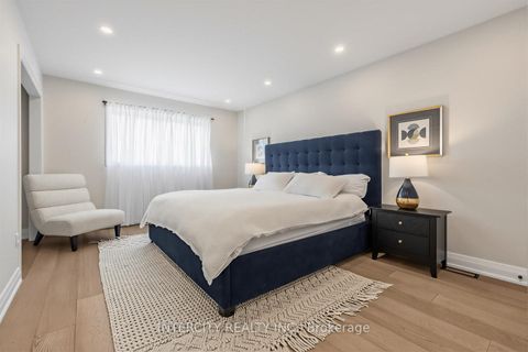 Photo 17 at 75 Canoe Court, Oak Ridges Lake Wilcox, Richmond Hill