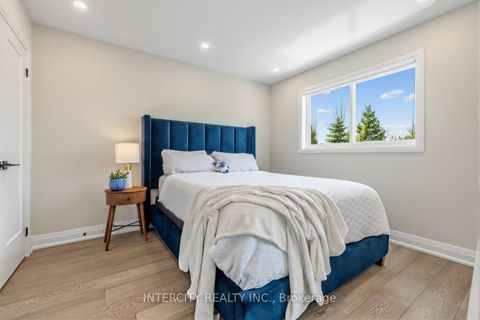 Photo 21 at 75 Canoe Court, Oak Ridges Lake Wilcox, Richmond Hill