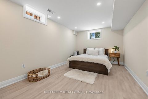 Photo 26 at 75 Canoe Court, Oak Ridges Lake Wilcox, Richmond Hill