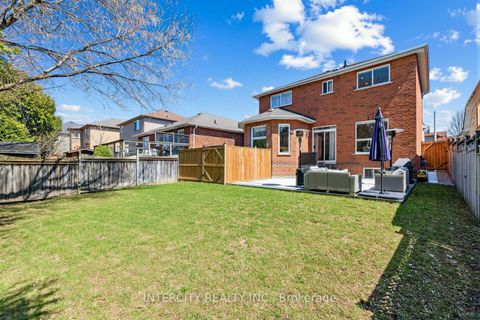 Photo 34 at 75 Canoe Court, Oak Ridges Lake Wilcox, Richmond Hill