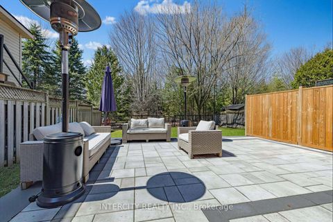 Photo 36 at 75 Canoe Court, Oak Ridges Lake Wilcox, Richmond Hill