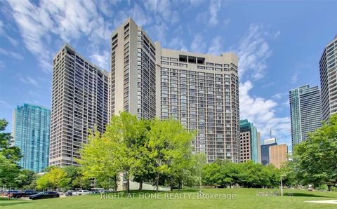 Photo 1 at 1803 - 33 Harbour Square, Waterfront Communities C1, Toronto
