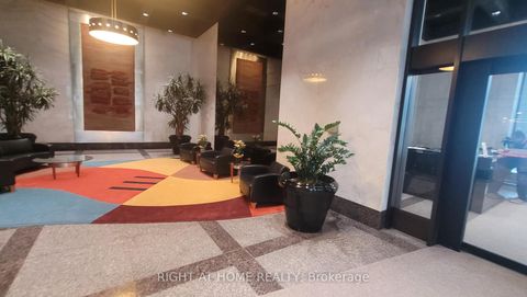 Photo 4 at 1803 - 33 Harbour Square, Waterfront Communities C1, Toronto