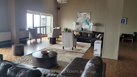 Photo 29 at 1803 - 33 Harbour Square, Waterfront Communities C1, Toronto