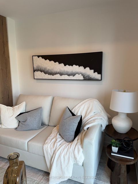 Photo 14 at 623 - 505 Richmond Street W, Waterfront Communities C1, Toronto