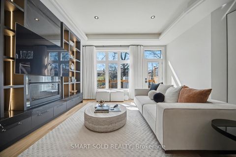 Photo 11 at 443 Hillsdale Avenue E, Mount Pleasant East, Toronto
