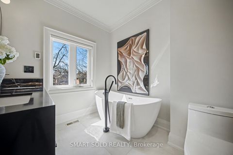 Photo 19 at 443 Hillsdale Avenue E, Mount Pleasant East, Toronto