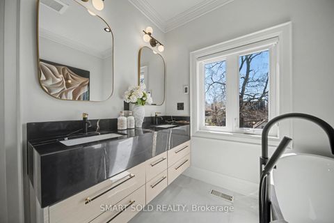Photo 21 at 443 Hillsdale Avenue E, Mount Pleasant East, Toronto