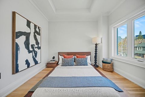 Photo 23 at 443 Hillsdale Avenue E, Mount Pleasant East, Toronto