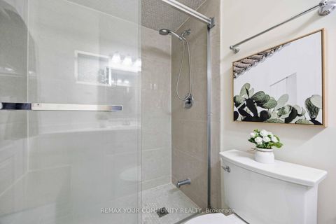 Photo 19 at 3 Paddle Gate, Oak Ridges Lake Wilcox, Richmond Hill