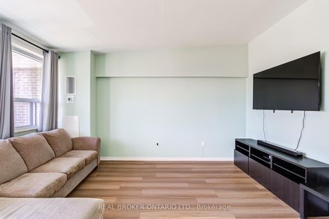 Photo 6 at 402 - 4060 Lawrence Avenue E, West Hill, Toronto