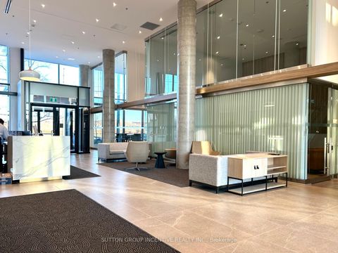 Photo 16 at 126 - 11 Maryport Avenue, CFB, Toronto