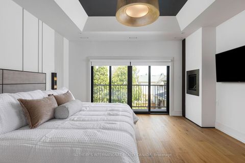 Photo 17 at 85 Kingsway Crescent, Kingsway South, Toronto