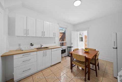 Photo 4 at 865 Pape Avenue, East York, Toronto