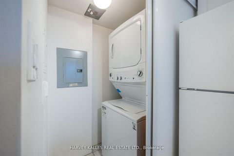 Photo 24 at 1405 - 323 Richmond Street E, Moss Park, Toronto