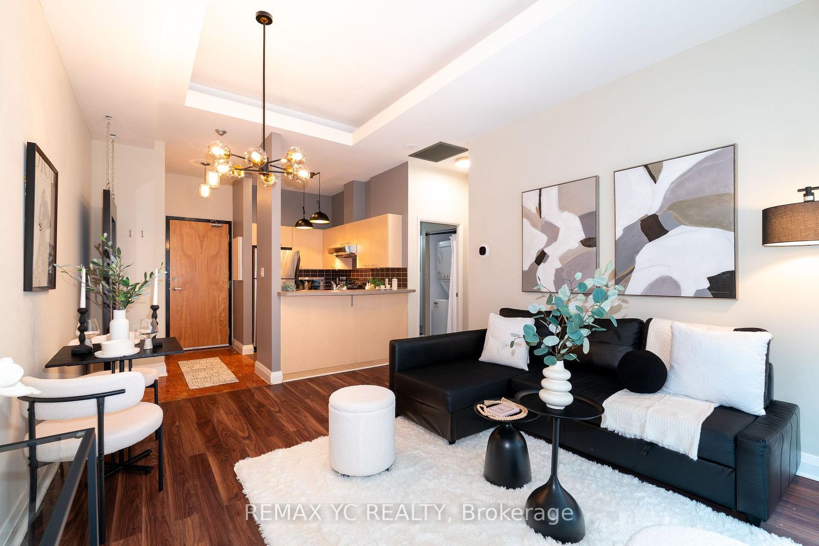 306 - 8 Wellesley Street E, Yonge Corridor, Toronto 