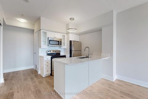 Photo 11 at 3707 - 2191 Yonge Street, Mount Pleasant West, Toronto