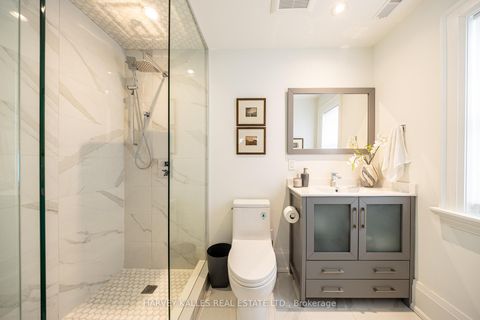 Photo 17 at 264 Cortleigh Boulevard, Lawrence Park South, Toronto