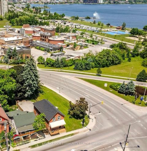 Photo 1 at 30 Tiffin Street, Allandale Centre, Barrie