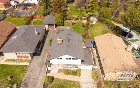Photo 3 at 60 Hinton Road, Kipling, Toronto