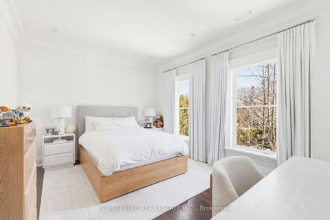 Photo 31 at 48 Old Forest Hill Road, Forest Hill South, Toronto