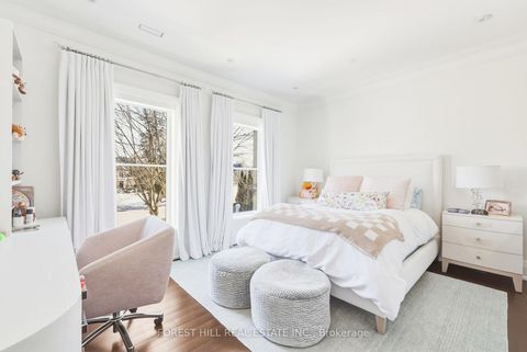 Photo 33 at 48 Old Forest Hill Road, Forest Hill South, Toronto