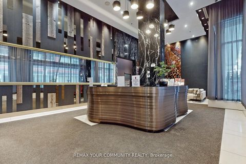 Photo 4 at 408 - 30 Nelson Street, Waterfront Communities C1, Toronto