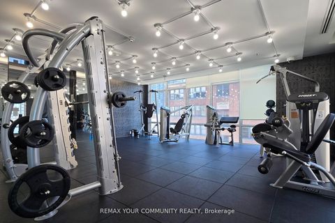 Photo 32 at 408 - 30 Nelson Street, Waterfront Communities C1, Toronto