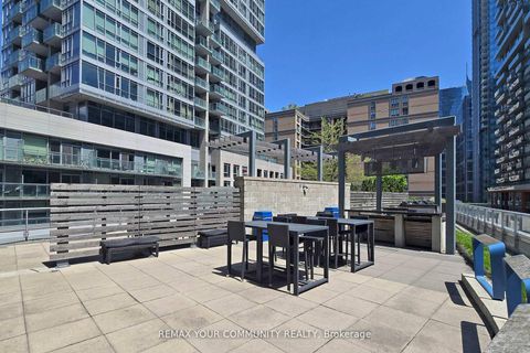 Photo 40 at 408 - 30 Nelson Street, Waterfront Communities C1, Toronto
