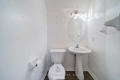 Photo 19 at 42 - 100 Elgin Mills Road W, Westbrook, Richmond Hill
