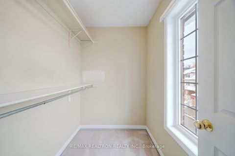 Photo 26 at 42 - 100 Elgin Mills Road W, Westbrook, Richmond Hill