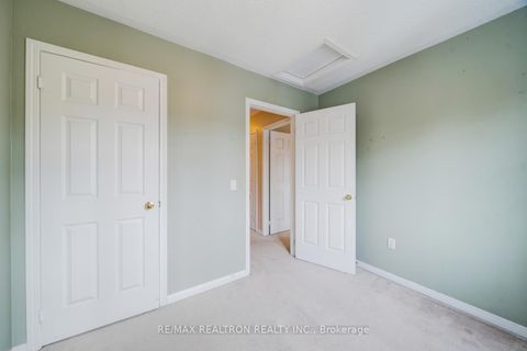 Photo 32 at 42 - 100 Elgin Mills Road W, Westbrook, Richmond Hill