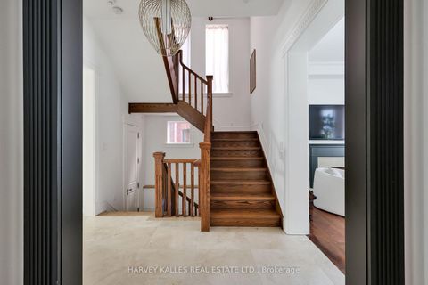 Photo 3 at 140 Bedford Road, Annex, Toronto