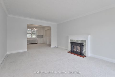 Photo 4 at 432 Broadway Avenue, Leaside, Toronto
