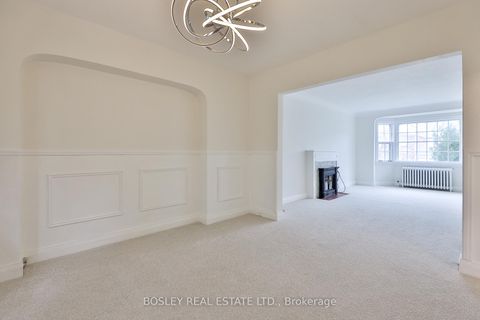 Photo 9 at 432 Broadway Avenue, Leaside, Toronto