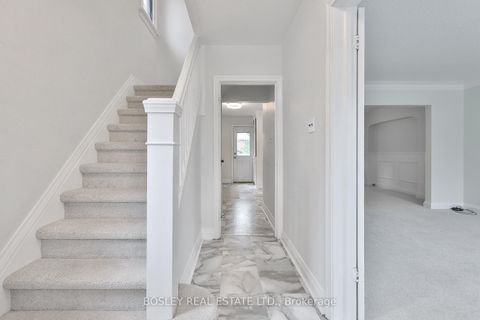 Photo 13 at 432 Broadway Avenue, Leaside, Toronto