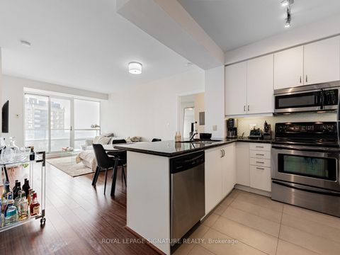 Photo 4 at 1607 - 500 St Clair Avenue W, Forest Hill South, Toronto