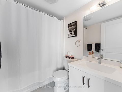 Photo 21 at 1607 - 500 St Clair Avenue W, Forest Hill South, Toronto